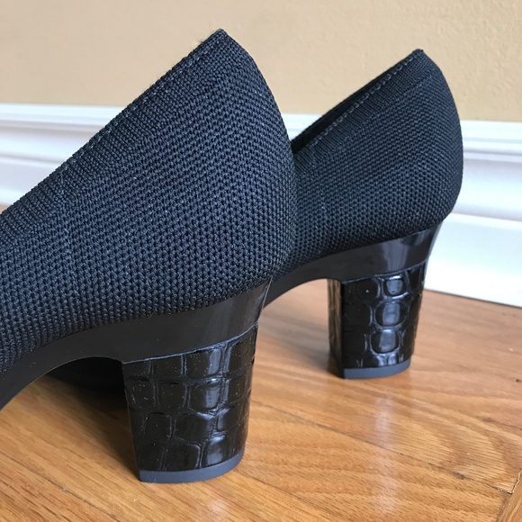 Convertible Heel 2-in-1 Pumps! VGUC - Picture 15 of 16